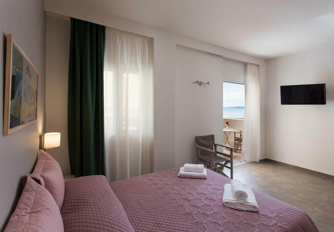 Seaside Apartment *